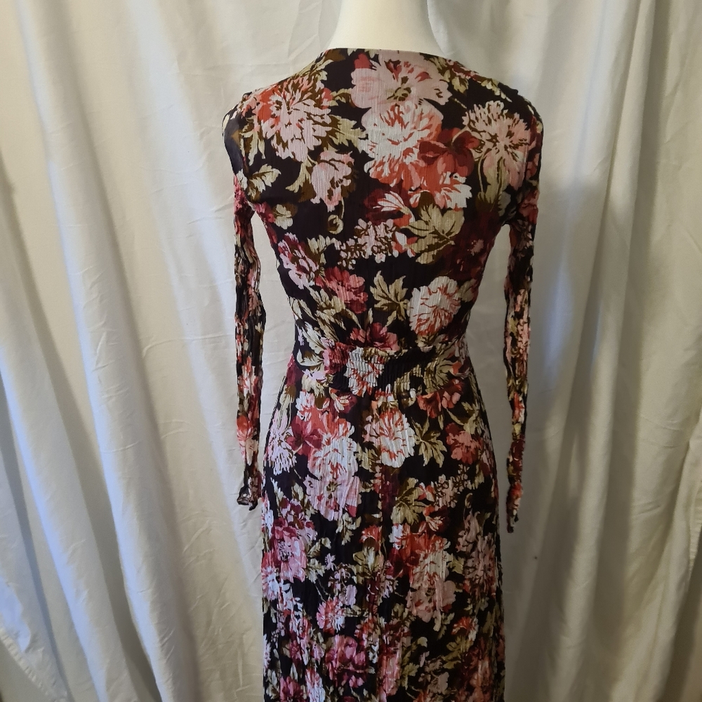 Beautiful Massimo Dutti dress - Picture 5 of 5